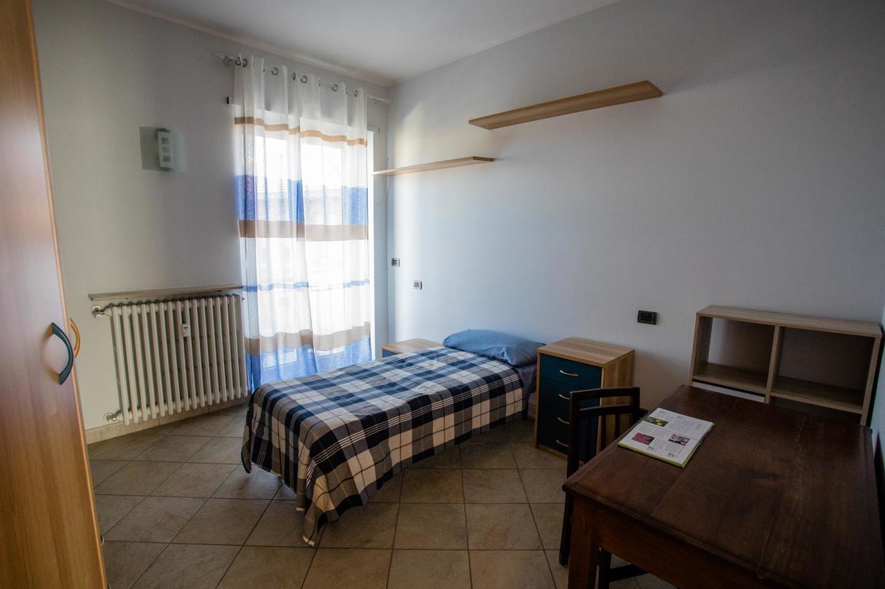 Terrazza Di Pinerolo Apartment Bagian luar foto